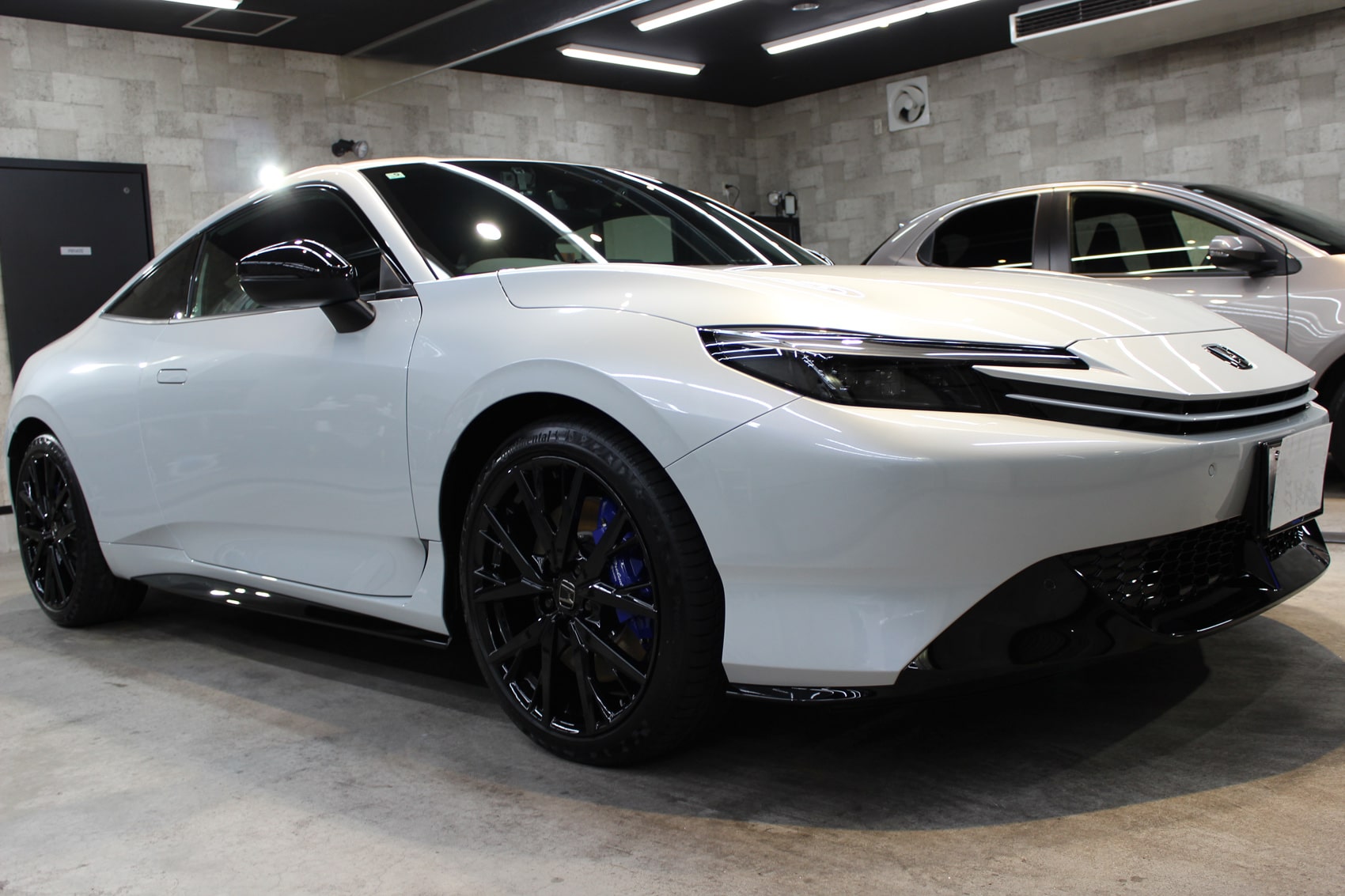 ホンダ プレリュード ムーンリットホワイトパール ホイール右