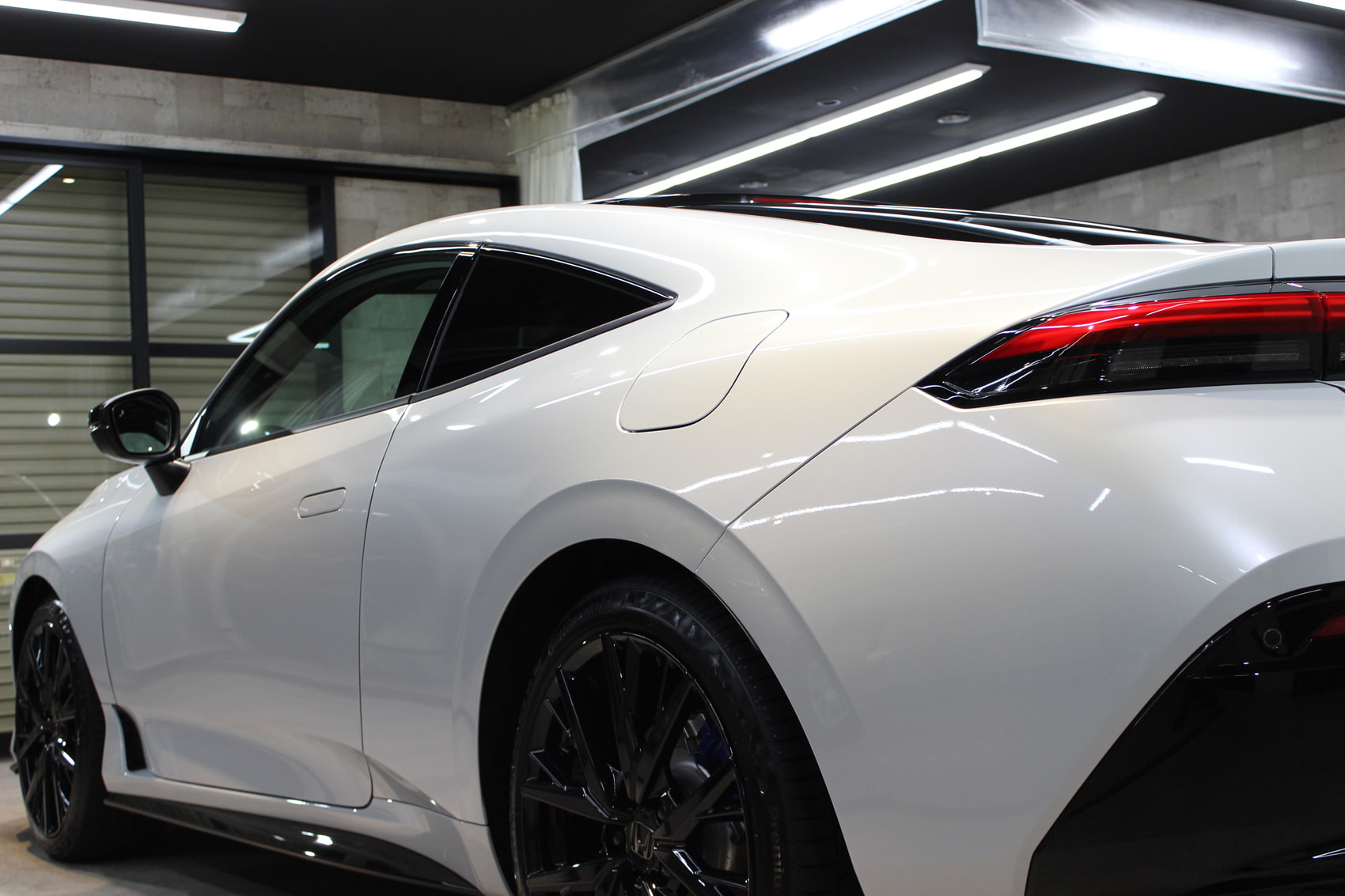 ホンダ プレリュード ムーンリットホワイトパール クォーター